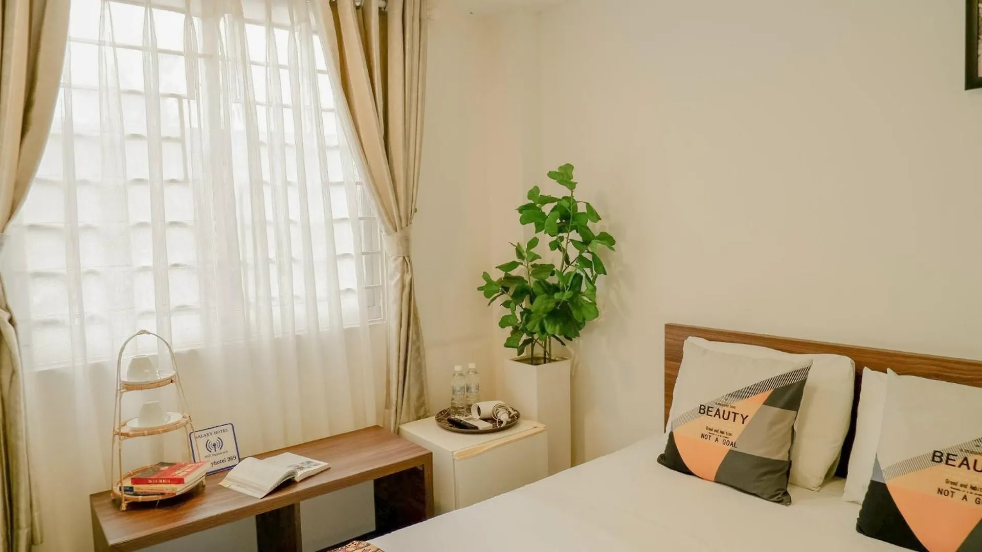 Galaxy Boutique Sai Gon Central Hotel Ho Chi Minh 2*,